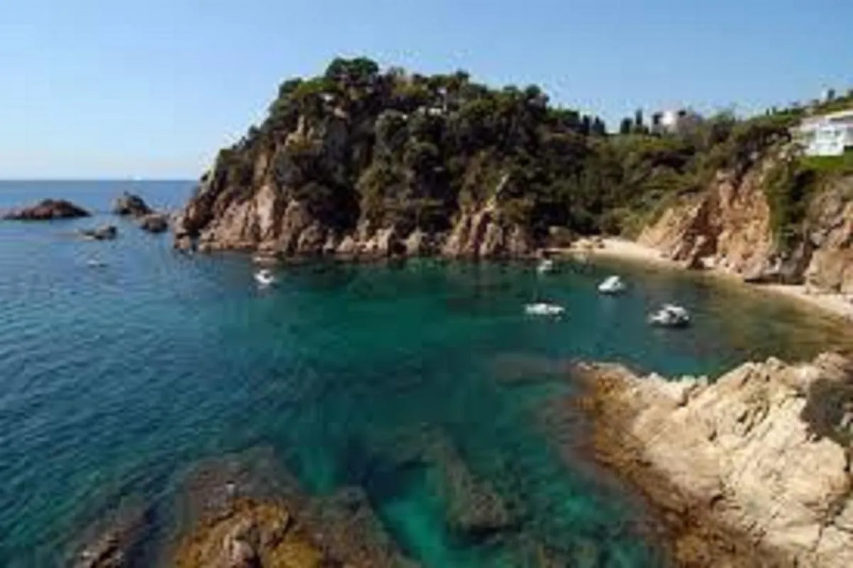 Hostal Miranda Blanes 2*,  Spain