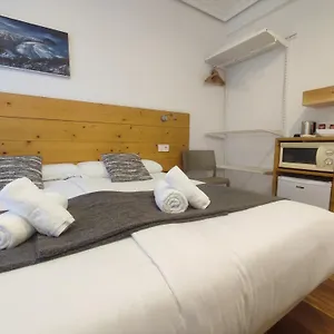 Urkia 2* San Sebastian